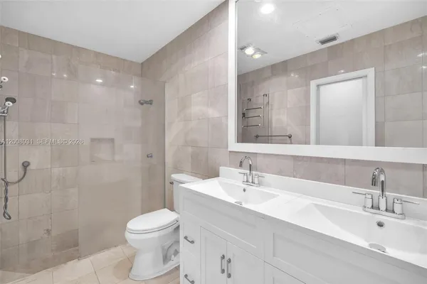 $6,500 | 3441 North Hills Drive, Hollywood, FL 33021