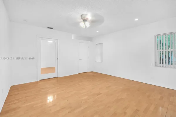 $6,500 | 3441 North Hills Drive, Hollywood, FL 33021