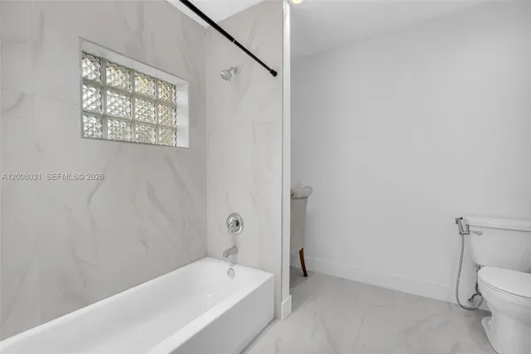 $6,500 | 3441 North Hills Drive, Hollywood, FL 33021