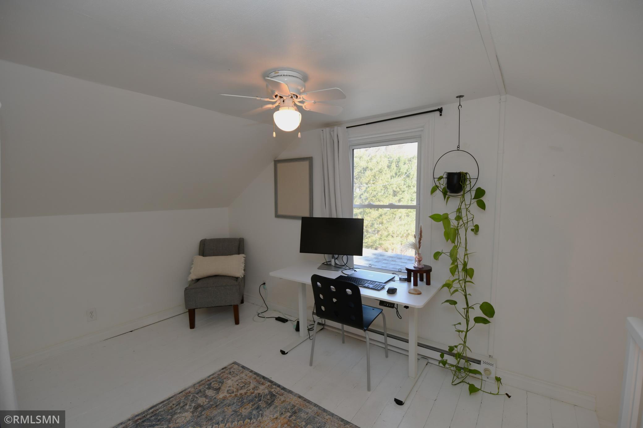 828 9th Street Hudson, WI 54016 - Photo 17 of 38