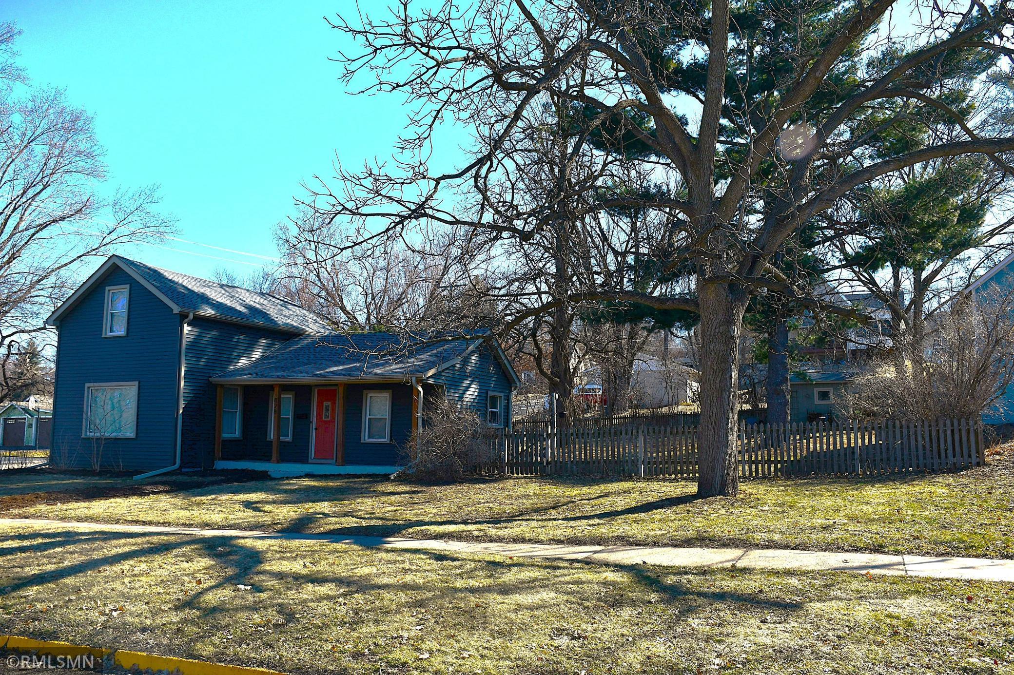828 9th Street Hudson, WI 54016 - Photo 37 of 38