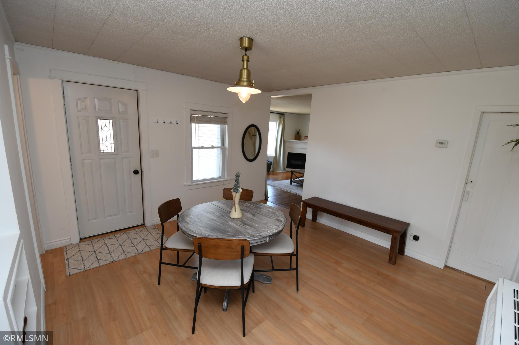 828 9th Street Hudson, WI 54016 - Photo 5 of 38