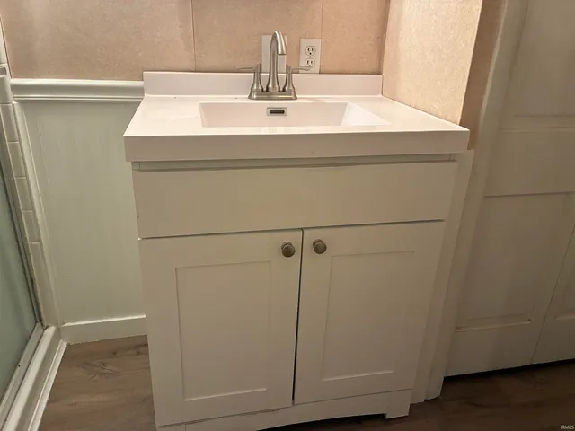 $185,000 | 355 West Walnut Street, Elberfeld, IN 47613