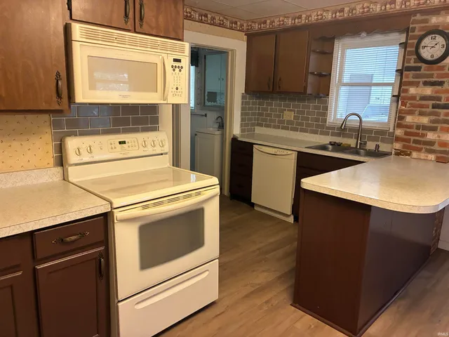 $185,000 | 355 West Walnut Street, Elberfeld, IN 47613