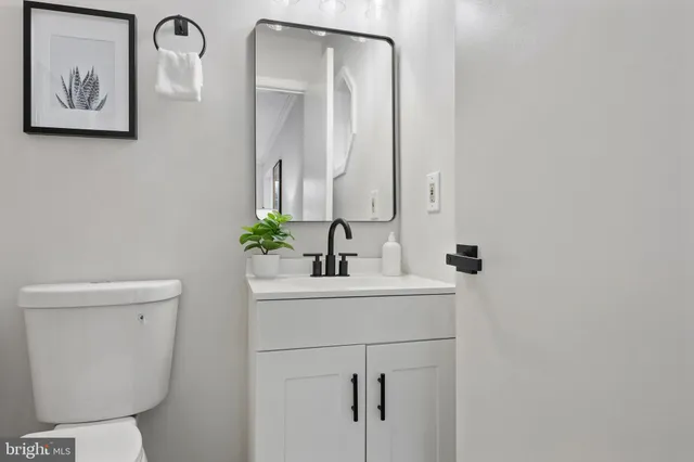 $239,900 | 6607 Rapid Water Way, Unit 302, Glen Burnie, MD 21060