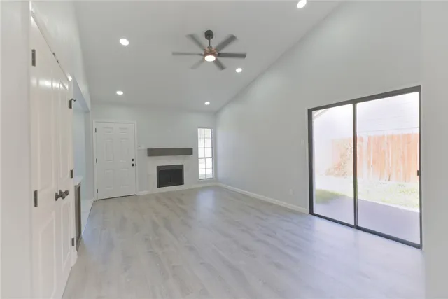 $1,900 | 20235 Blue Juniper Drive, Katy, TX 77449