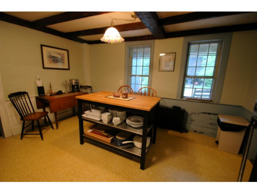 31 Norris Road Weare, NH 03281 - Photo 9 of 33 Gallery Image 9