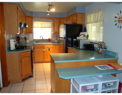3459 West Run Road Munhall, PA 15120 - Photo 7 of 18 Kitchen.
