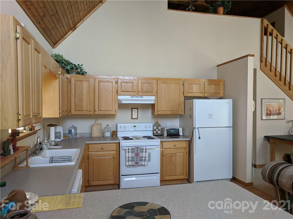 773 Pine Ridge Road, Unit 63 64 65 Hendersonville, NC 28792 - Photo 8 of 16 Gallery Image 8