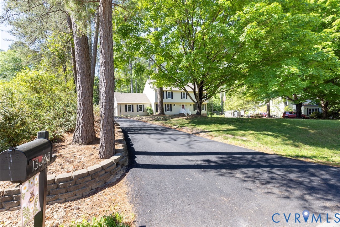 13065 Riverside Court Ashland, VA 23005 - Photo 4 of 66