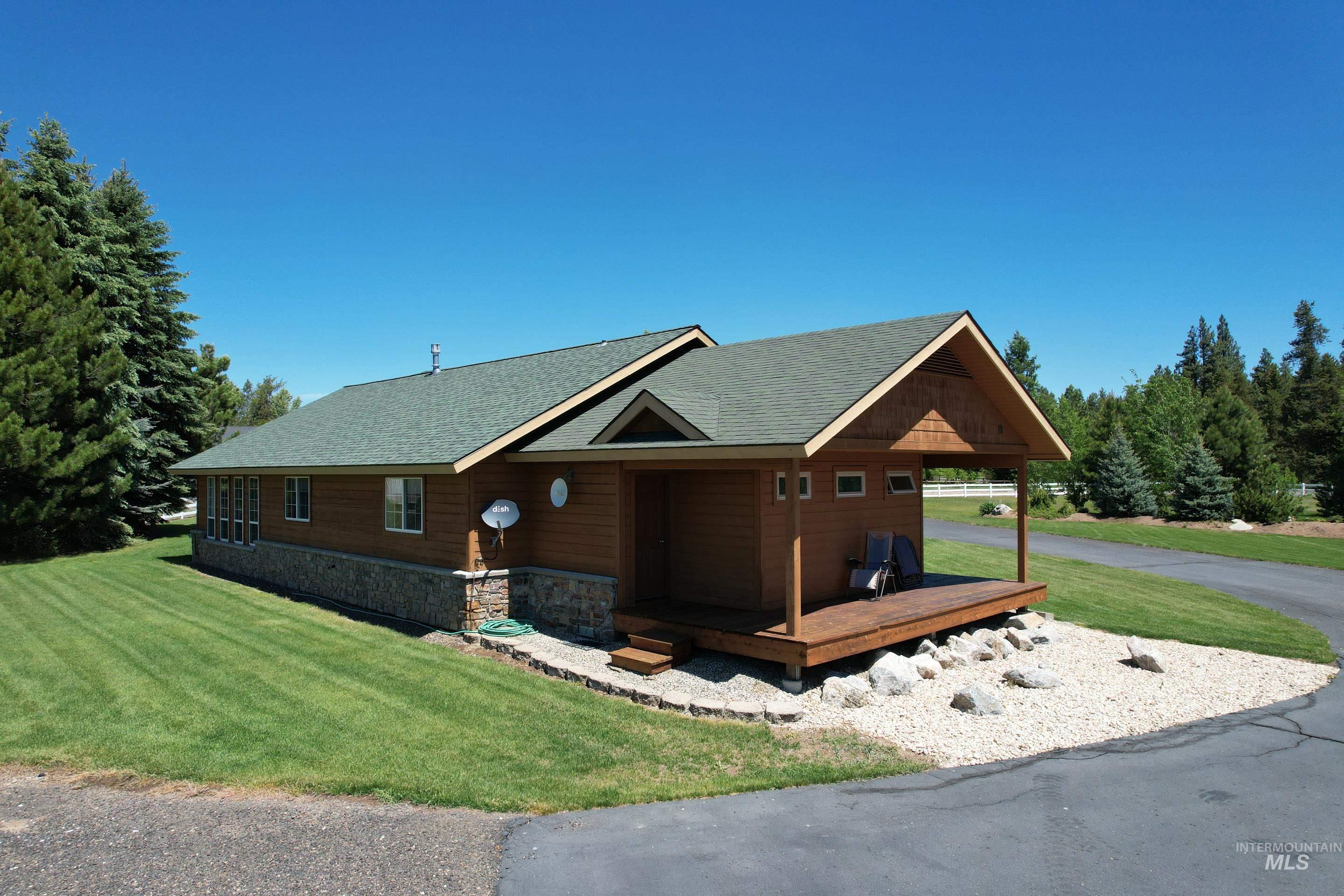 13761 Clear View Road McCall, ID 83638 - Photo 20 of 38