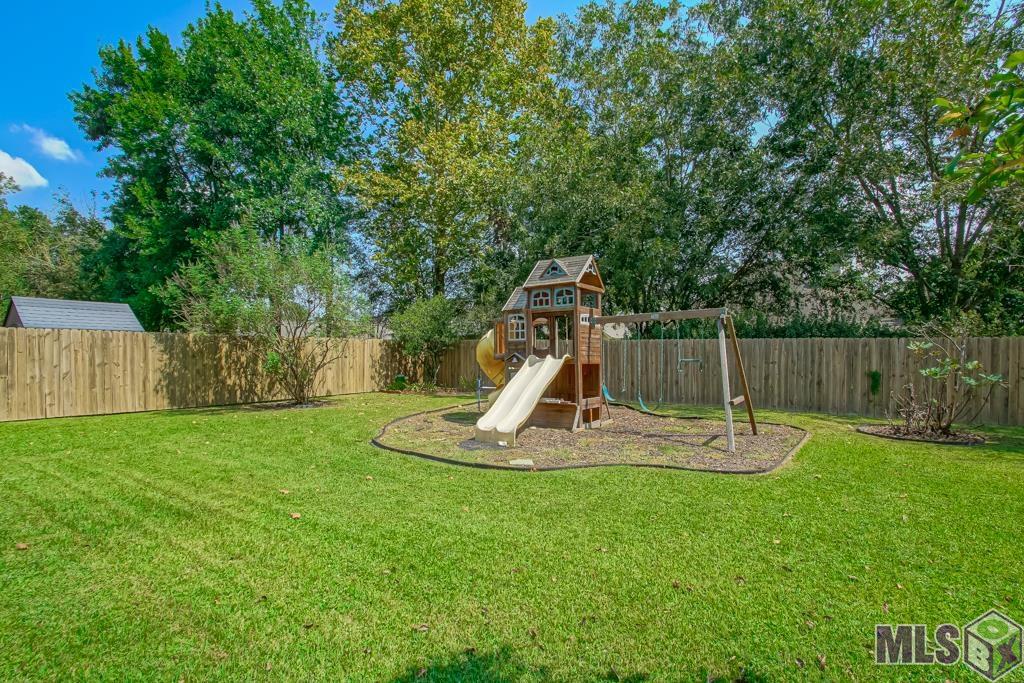7015 Rose Hill Drive Baton Rouge, LA 70817 - Photo 22 of 39