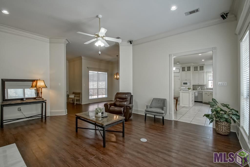 7015 Rose Hill Drive Baton Rouge, LA 70817 - Photo 26 of 39