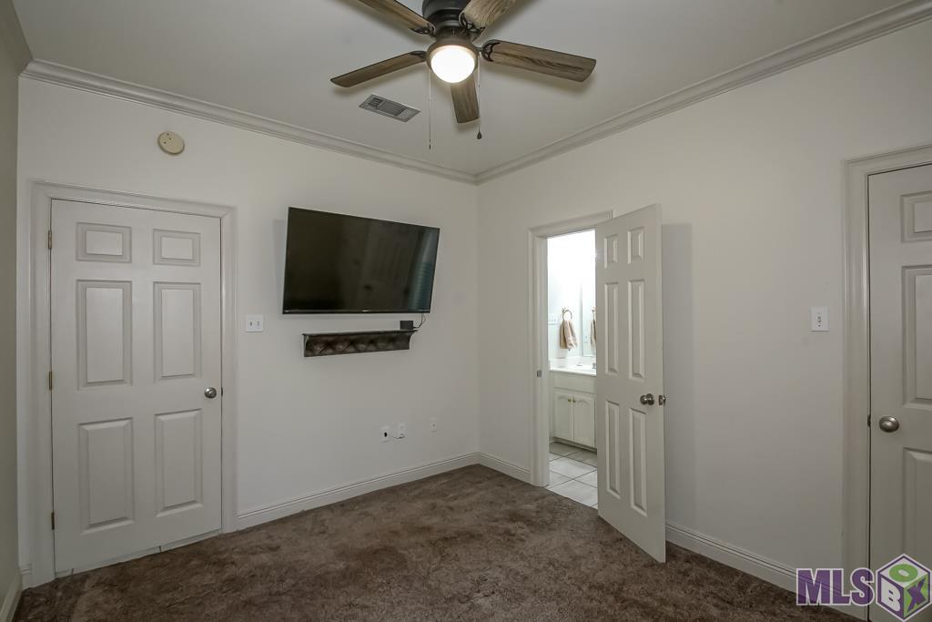 7015 Rose Hill Drive Baton Rouge, LA 70817 - Photo 34 of 39
