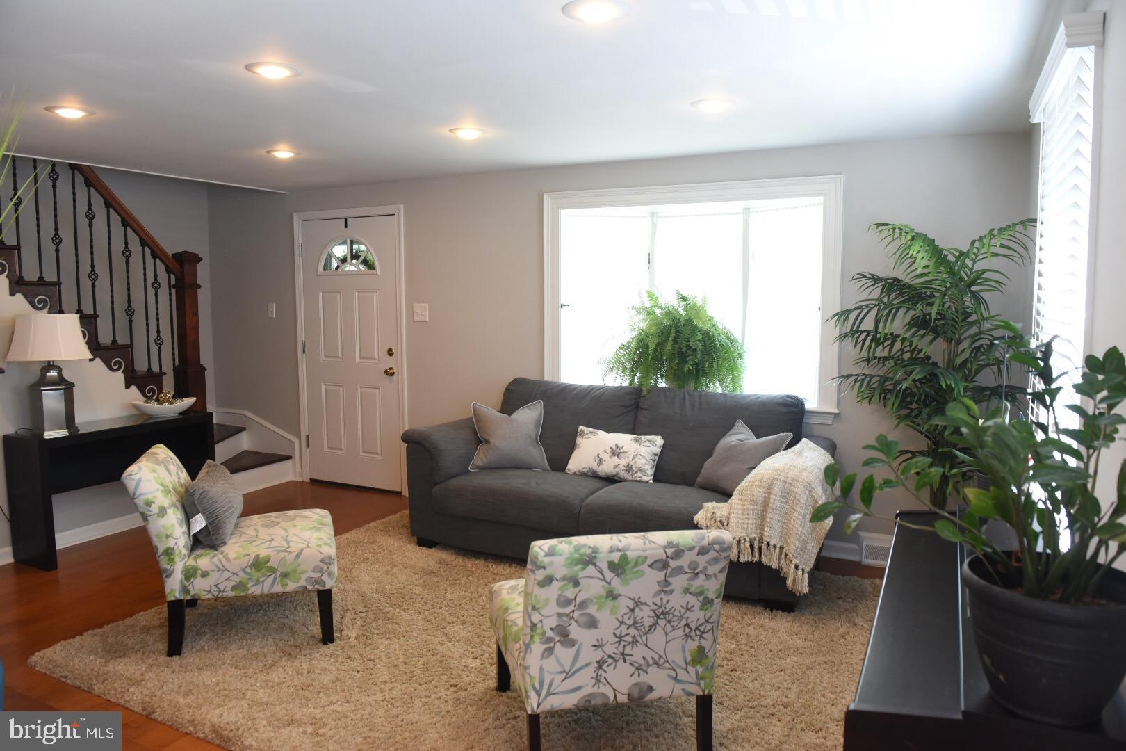 2314 Edwards Road Abington, PA 19001 - Photo 4 of 34 Gallery Image 4