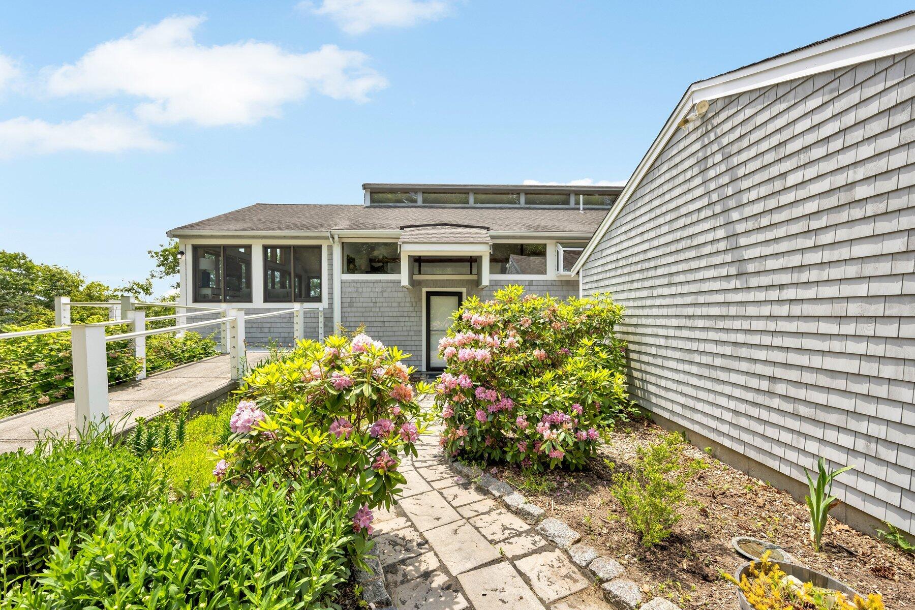 233 Scraggy Neck Road Cataumet, MA 02534 - Photo 12 of 50 889A3815