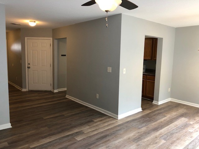743 Bellview Way Seneca, SC 29678 - Photo 4 of 9 Gallery Image 4