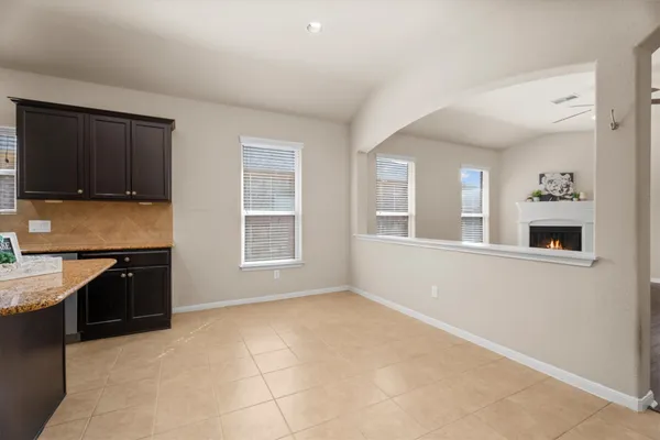 $299,000 | 8911 Finnery Drive, Tomball, TX 77375