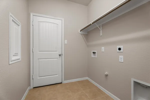 $299,000 | 8911 Finnery Drive, Tomball, TX 77375
