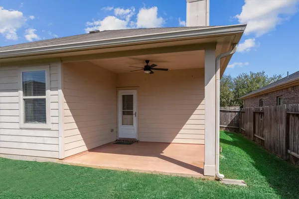 $299,000 | 8911 Finnery Drive, Tomball, TX 77375