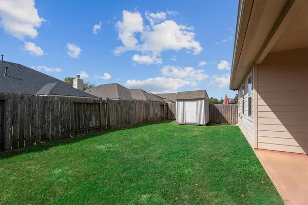 $299,000 | 8911 Finnery Drive, Tomball, TX 77375