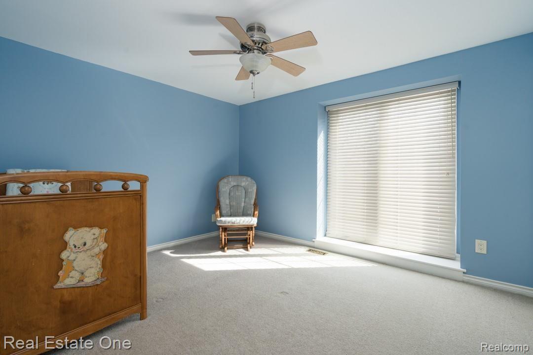 4727 Rivers Edge Drive Troy, MI 48098 - Photo 26 of 42 4727-Rivers-Edge-Dr-33.jpg