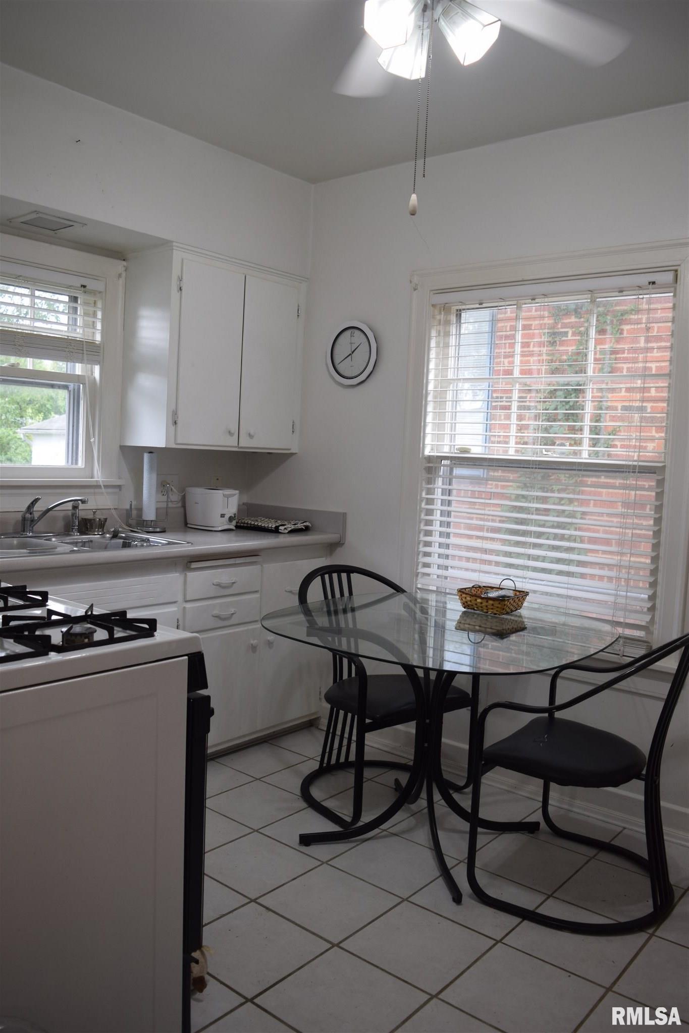 2124 North 7th Street Springfield, IL 62702 - Photo 9 of 20