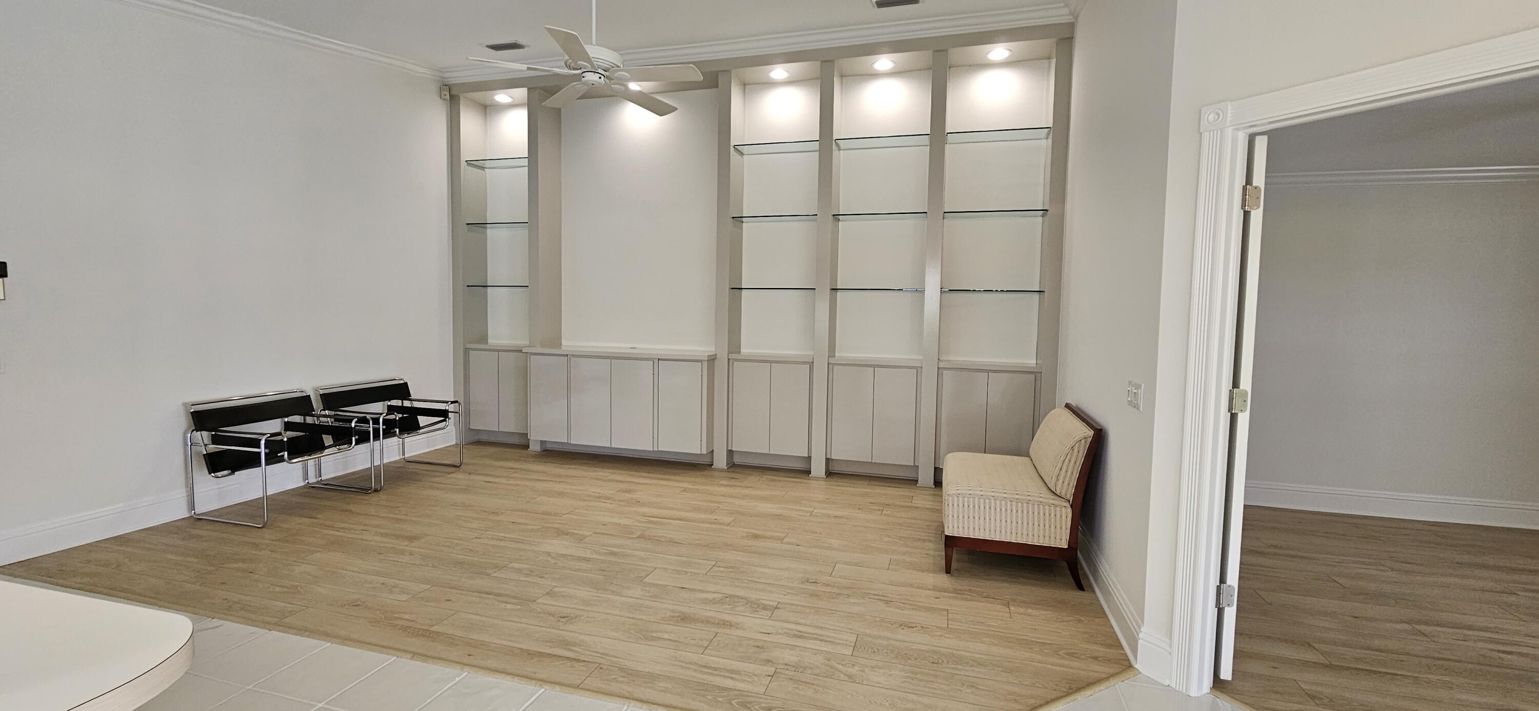 305 Brier Circle Jupiter, FL 33458 - Photo 13 of 32 305 Brier Circle Thom Montrois Remax (1