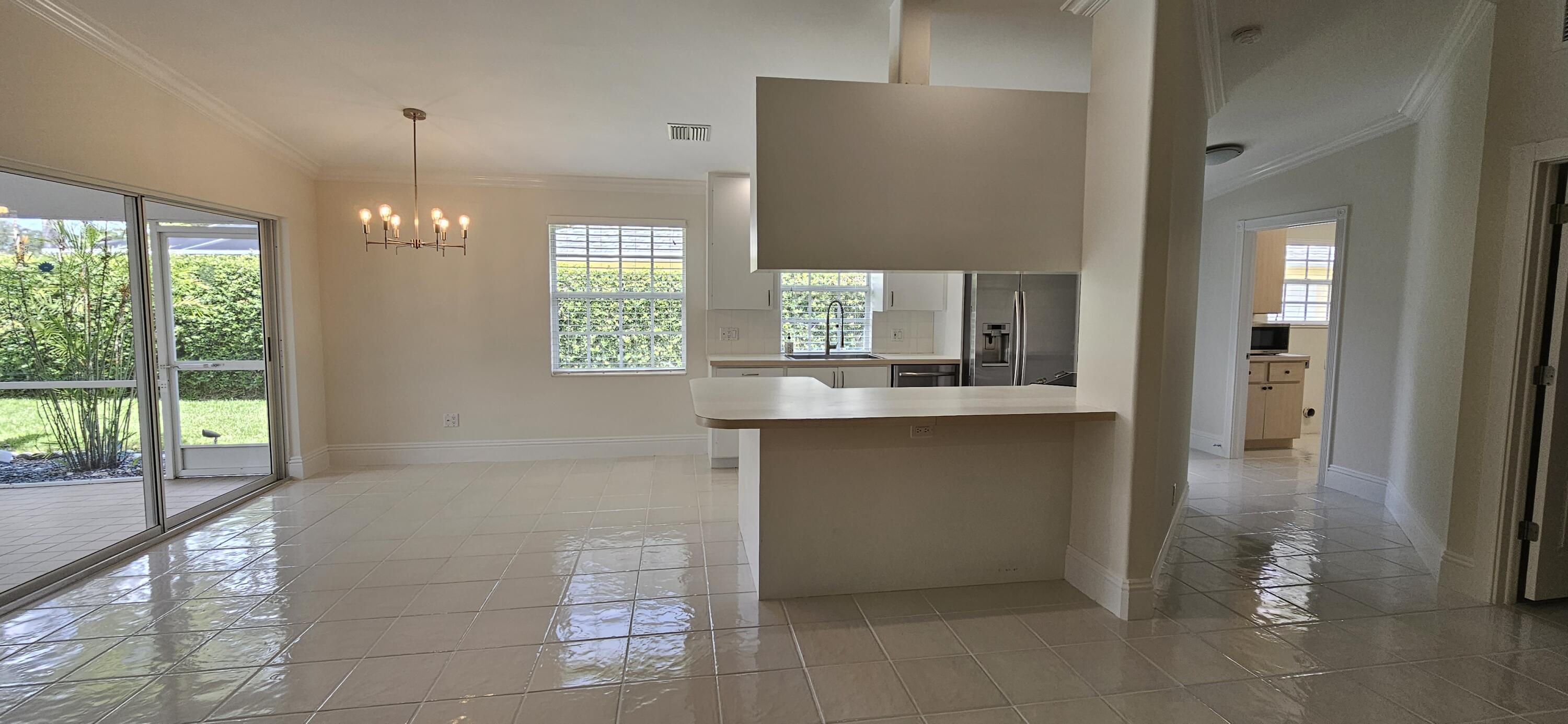 305 Brier Circle Jupiter, FL 33458 - Photo 15 of 32 305 Brier Circle Thom Montrois Remax (1