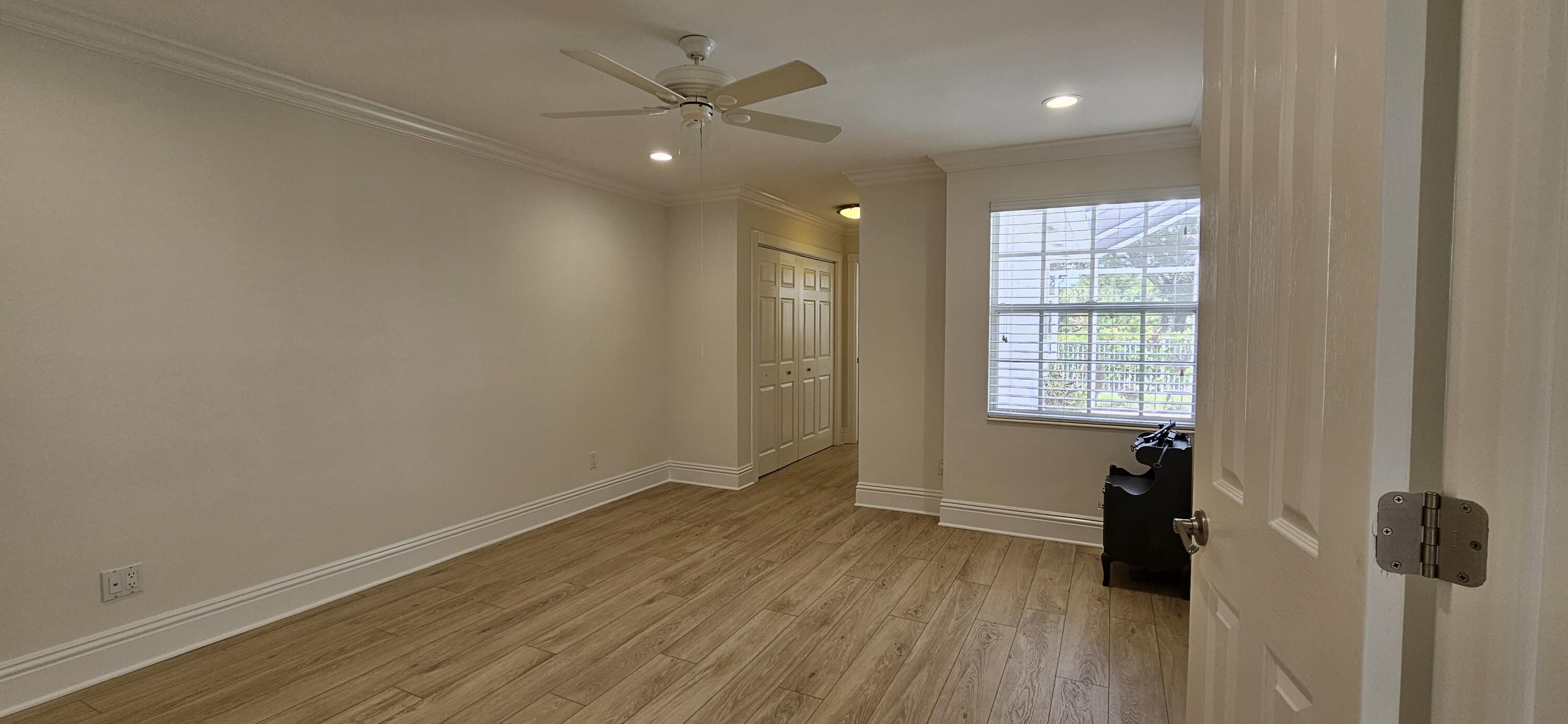 305 Brier Circle Jupiter, FL 33458 - Photo 17 of 32 305 Brier Circle Thom Montrois Remax (2