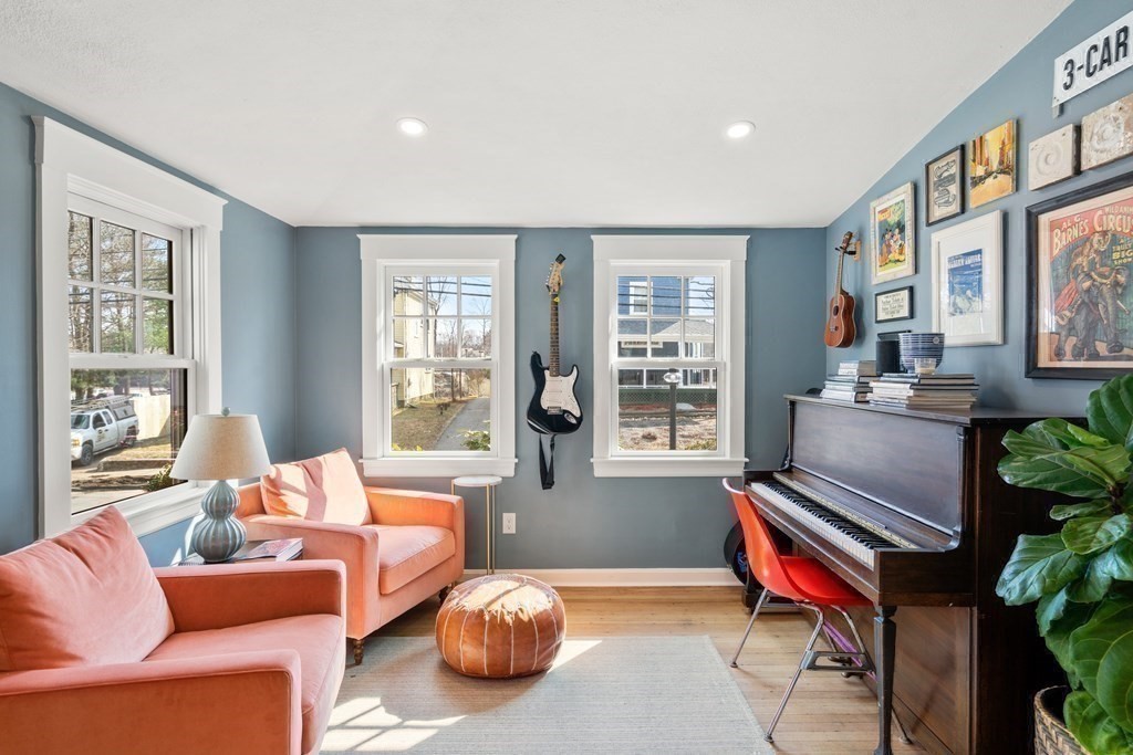 285 Webster Street Newton, MA 02466 - Photo 18 of 40