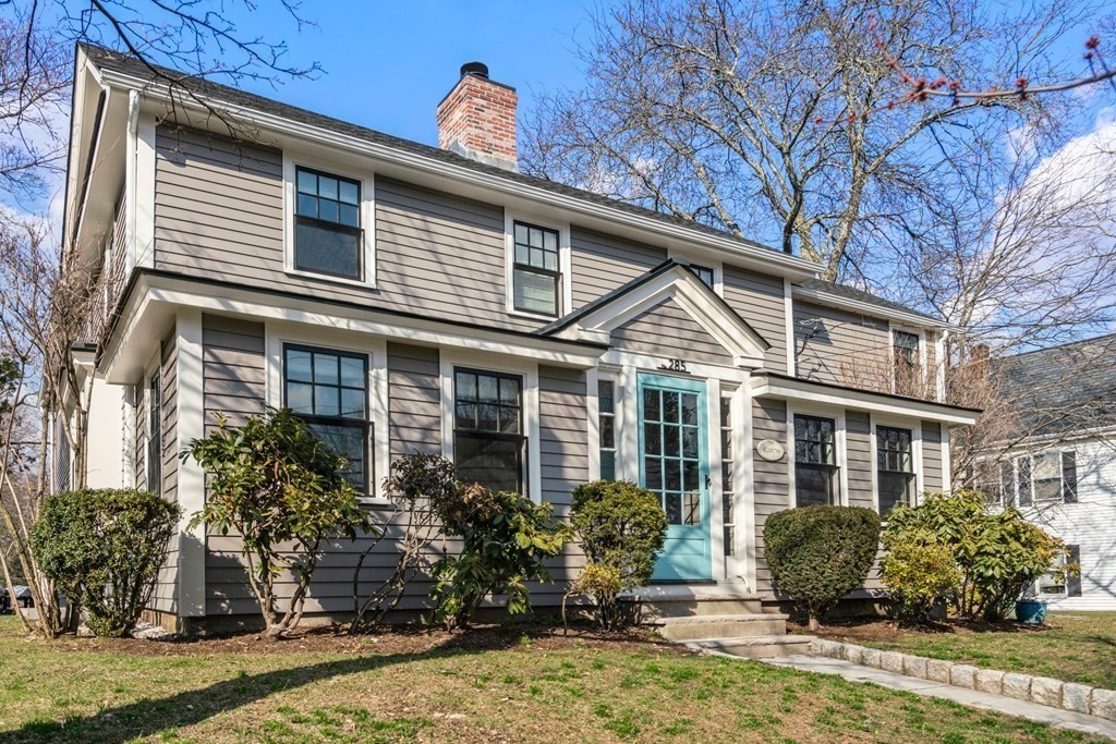 285 Webster Street Newton, MA 02466 - Photo 3 of 40