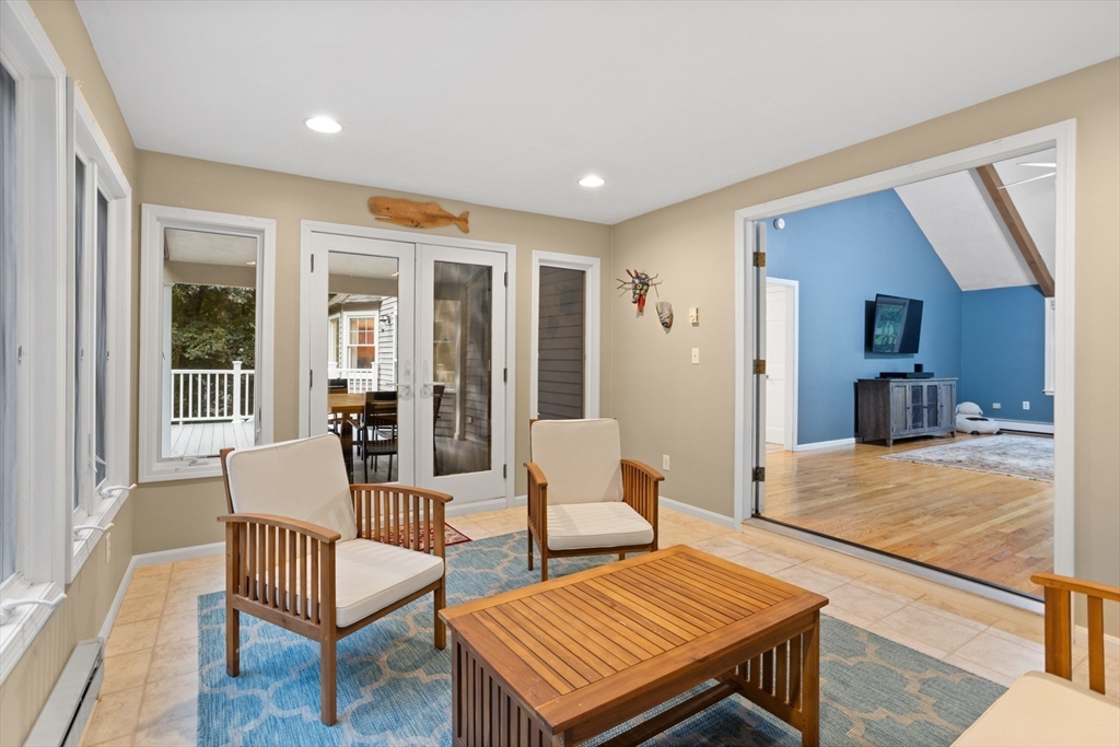 38 Robin Road Norfolk, MA 02056 - Photo 21 of 40 Gallery Image 21