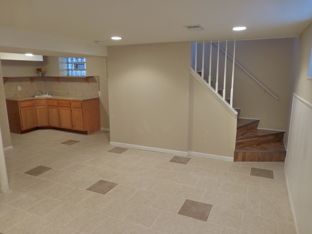 6840 West 64th Street Chicago, IL 60638 - Photo 14 of 19 a view of kitchen and utility room