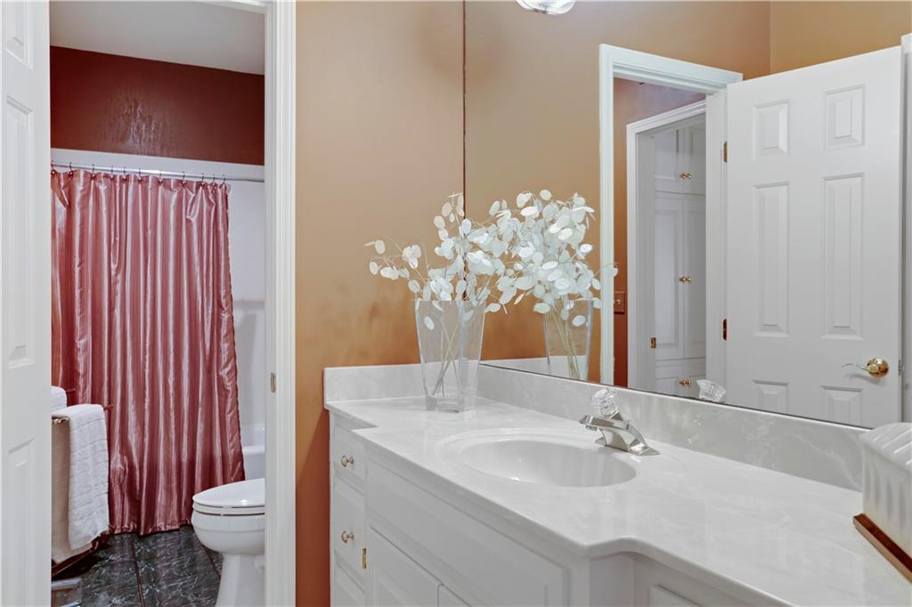 5205 West 116th Street Leawood, KS 66211 - Photo 28 of 42