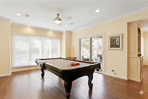 $949,000 | 5205 West 116th Street, Leawood, KS 66211