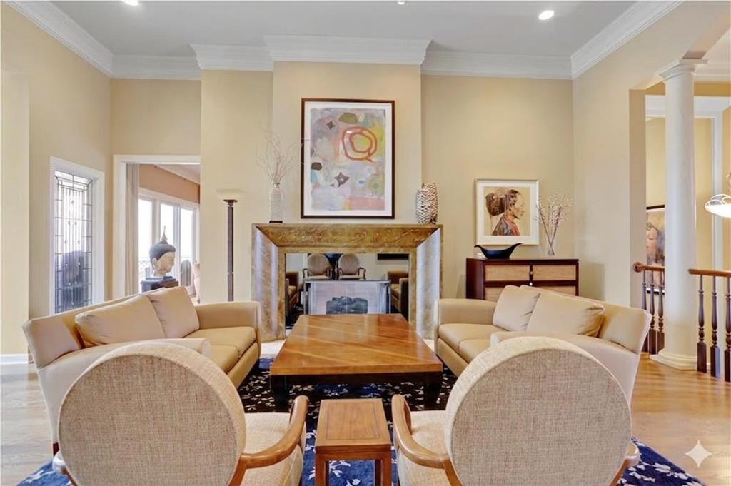 5205 West 116th Street Leawood, KS 66211 - Photo 5 of 43