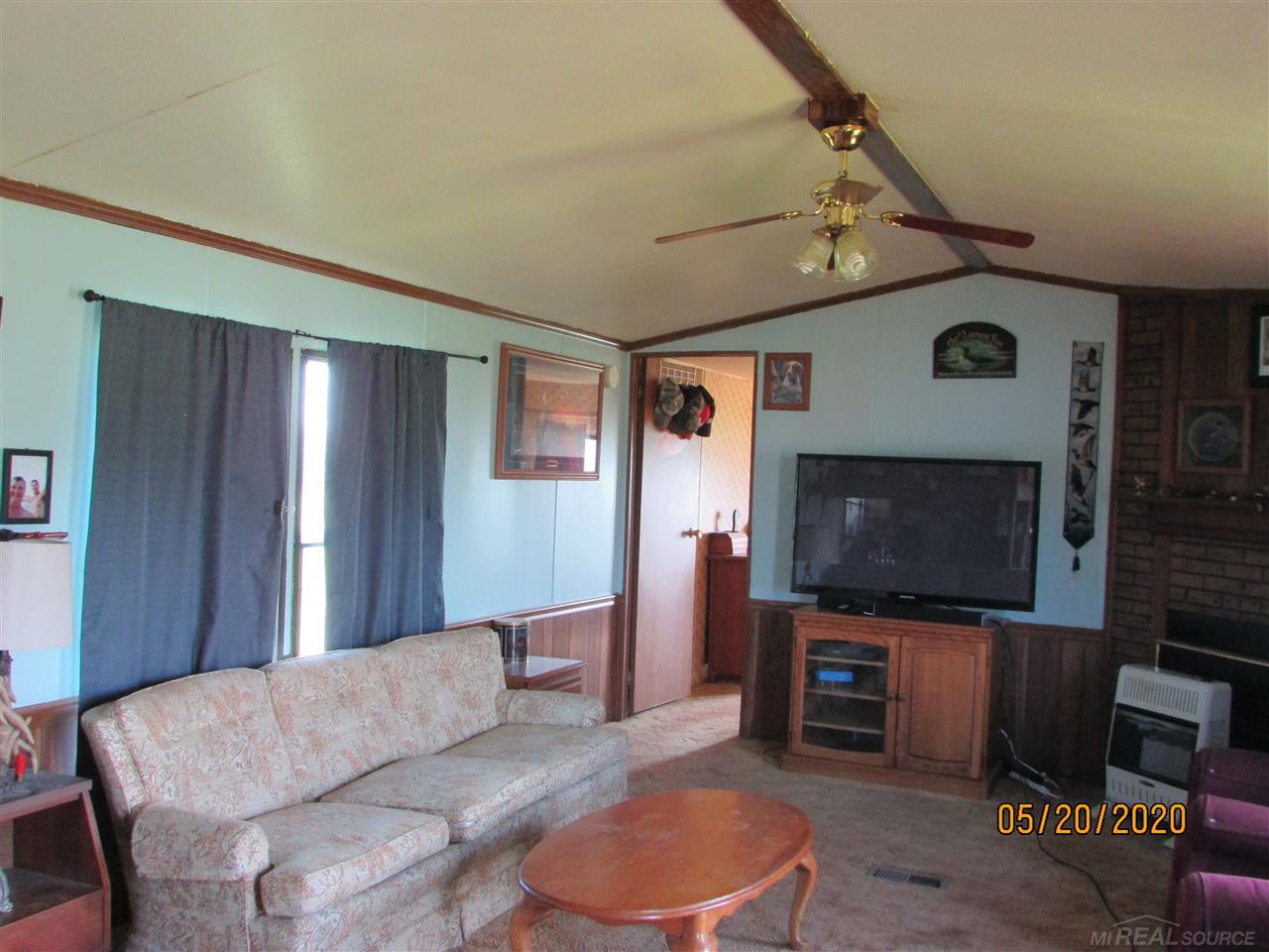 3359 Galbraith Line Road Yale, MI 48097 - Photo 11 of 28