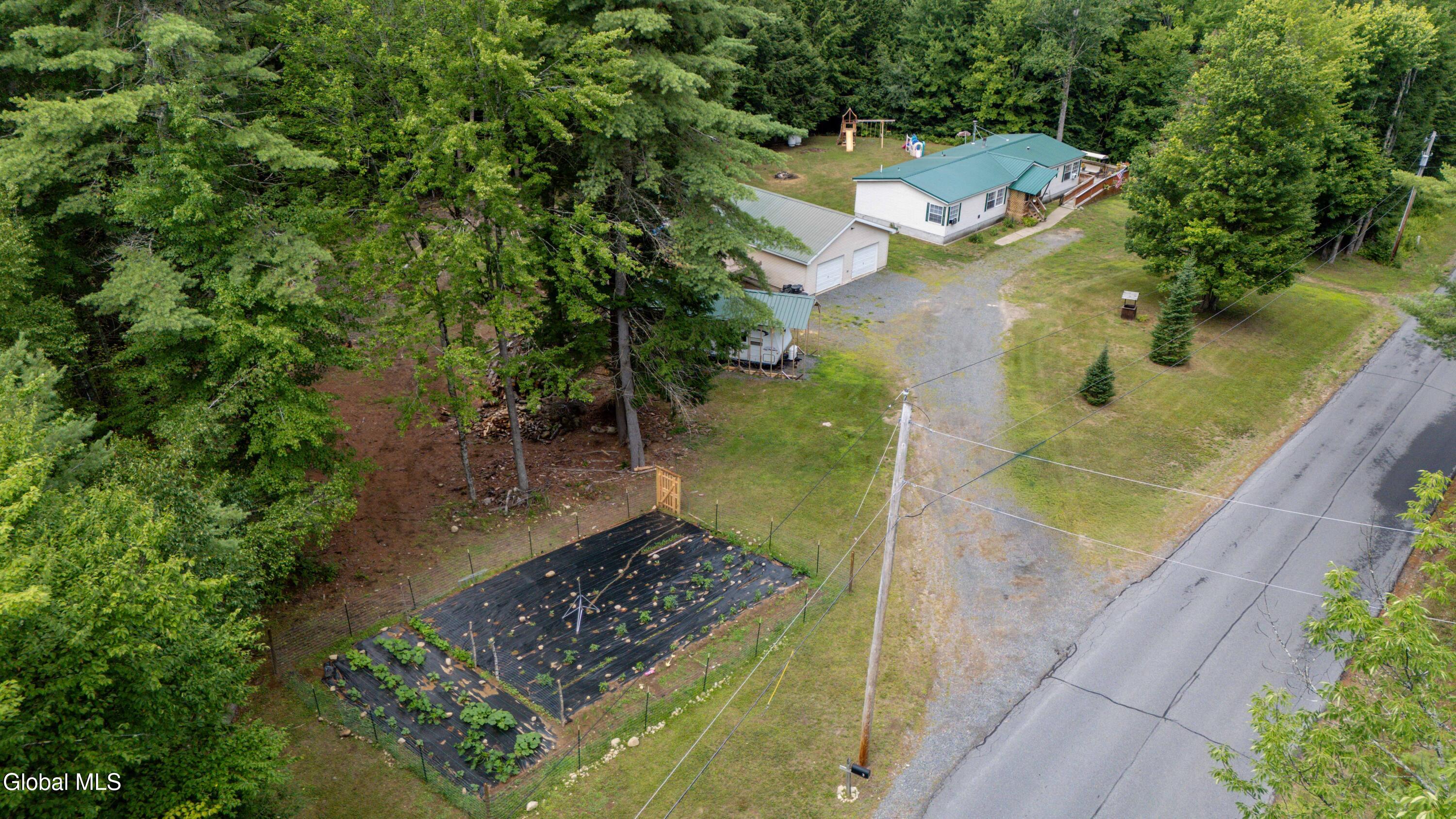 75 Military Road Edinburg, NY 12134 - Photo 10 of 53 75 Military Rd-5