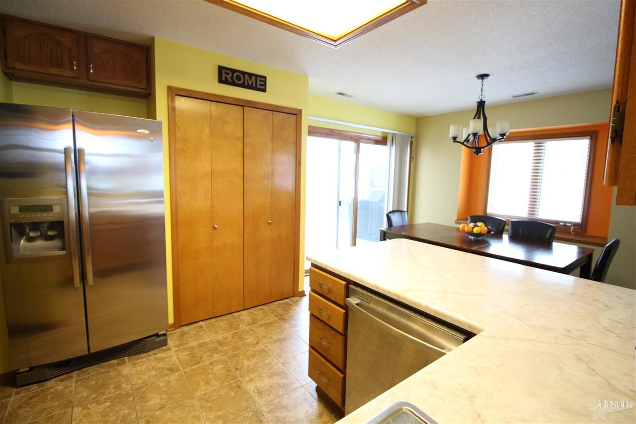 6402 Rapp Road Fort Wayne, IN 46818 - Photo 10 of 23
