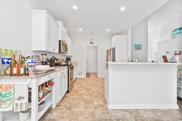 $2,200 | 840 Windsor Rose Drive, Conway, SC 29526