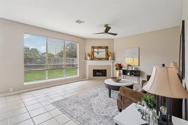 $2,350 | 8002 Cross Trail Drive, Sugar Land, TX 77479