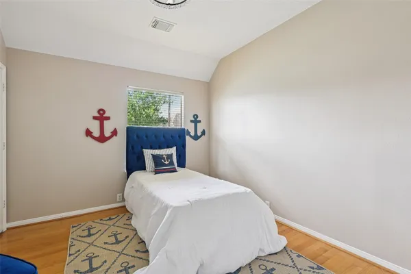 $2,350 | 8002 Cross Trail Drive, Sugar Land, TX 77479