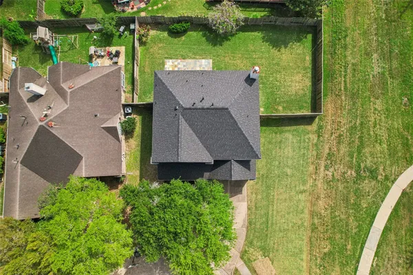 $2,350 | 8002 Cross Trail Drive, Sugar Land, TX 77479