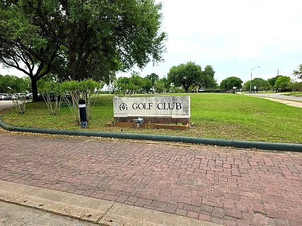 $2,350 | 8002 Cross Trail Drive, Sugar Land, TX 77479