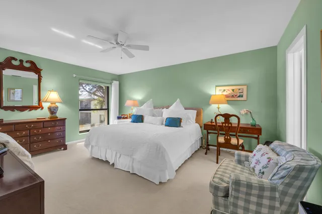 $469,000 | 4 Southeast Turtle Creek Drive, Unit E, Jupiter, FL 33469