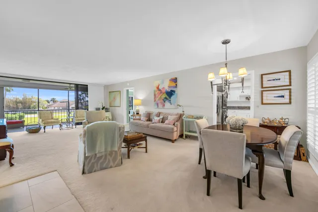 $469,000 | 4 Southeast Turtle Creek Drive, Unit E, Jupiter, FL 33469