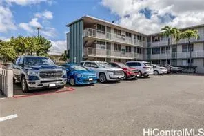 $375,000 | 1514 Dillingham Boulevard, Unit 301, Honolulu, HI 96817
