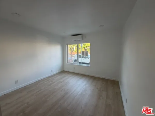 $4,295 | 2106 Pisani Place, Venice, CA 90291