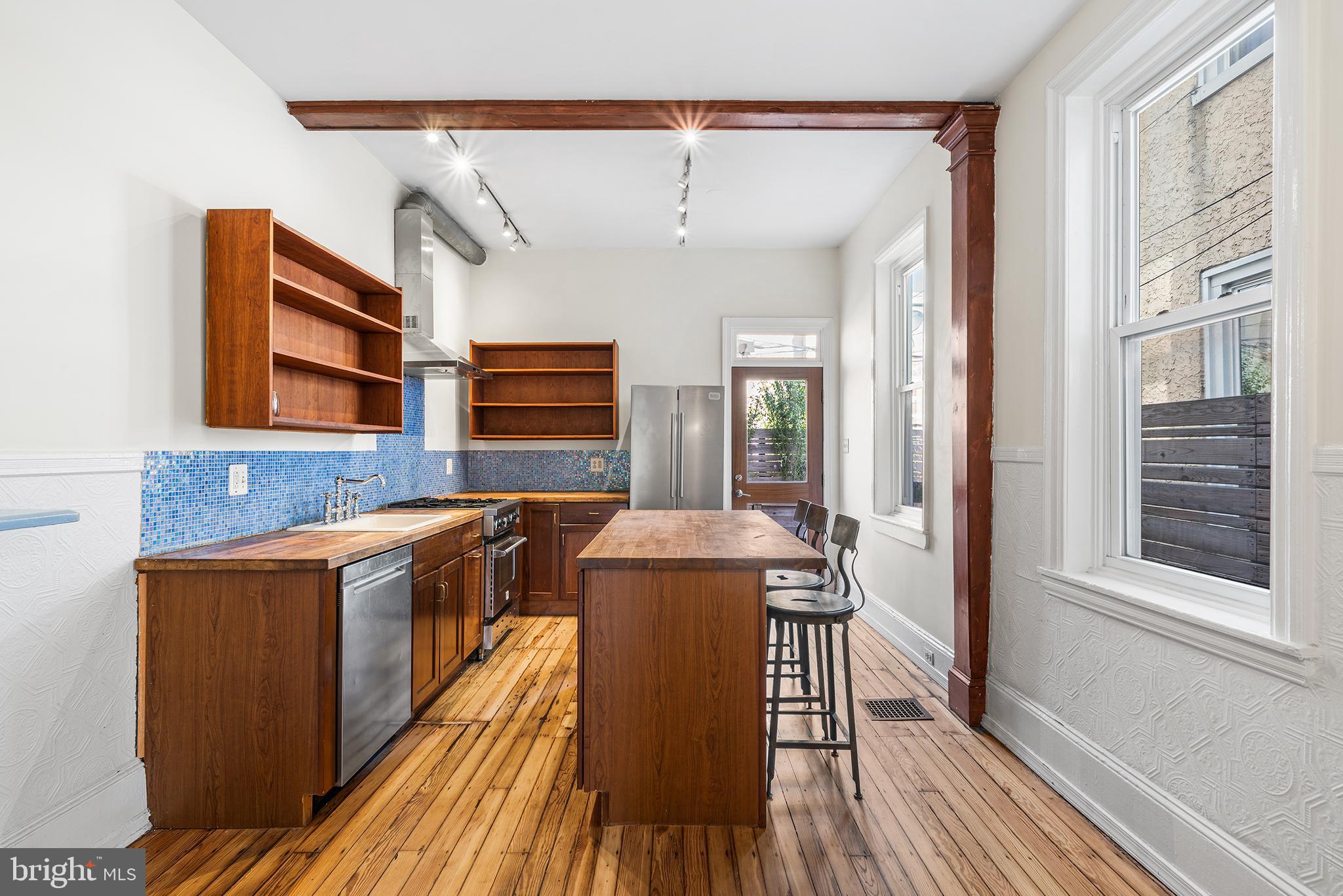 329 Tasker Street Philadelphia, PA 19148 - Photo 12 of 33 Gallery Image 12